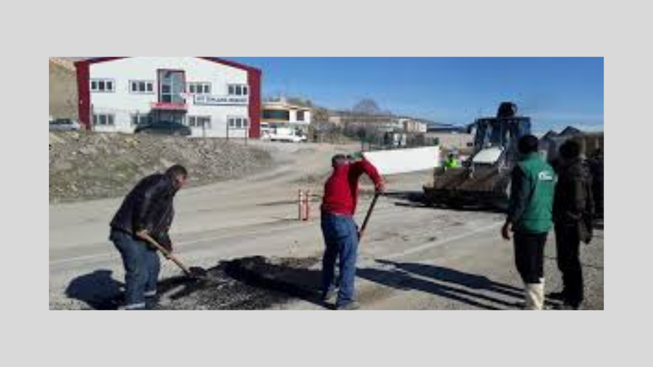 Sıkıntılar Sıkmaya Başladı